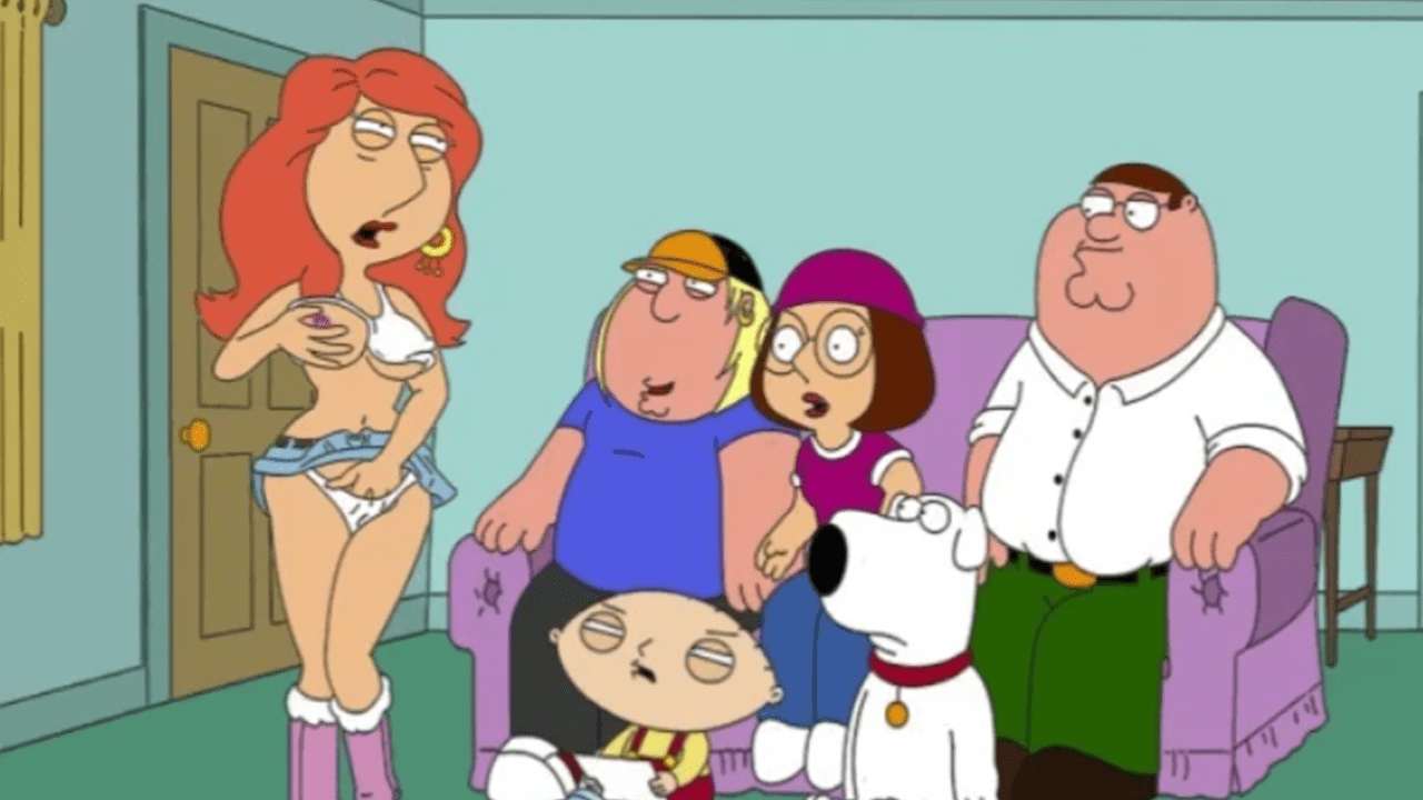 cartoon family guy porn gif - Family Guy Porn